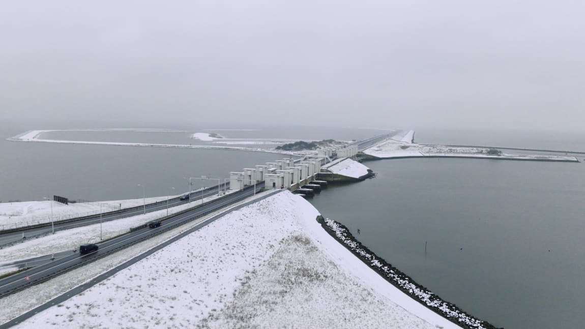 https://a.storyblok.com/f/194186/1920x1080/07d2e18566/aberdeen_overall-infrastructure_main_thumbnail_option-1.jpg